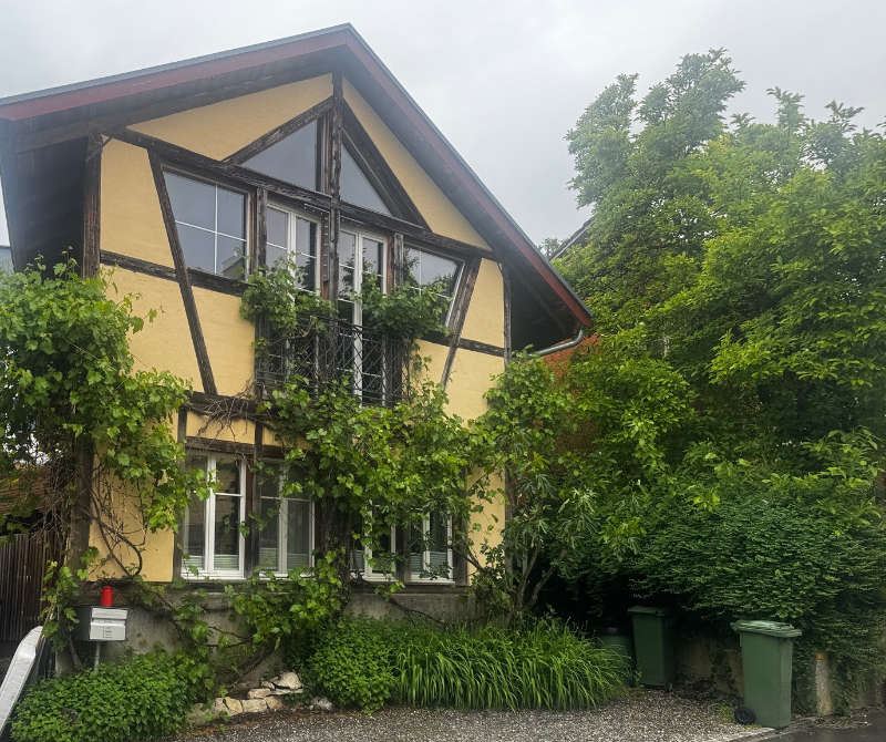 Spielhuus Emmersberg - Haus Kamorstrasse 7